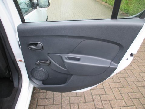 Dacia Sandero 1.0 SCe Ambiance Euro 6 5dr 39