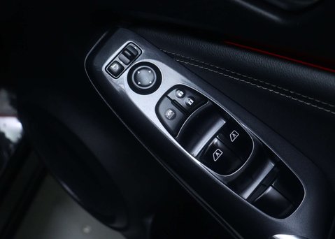 Nissan Juke 1.0 Juke Tekna DiG-T Semi-Auto 5dr 37