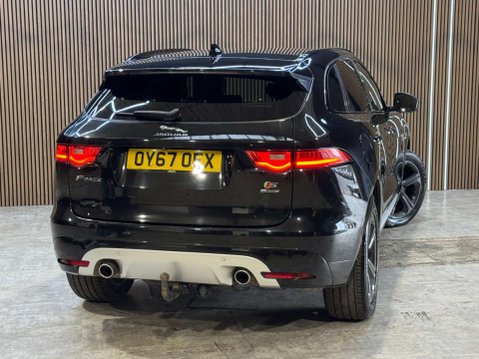 Jaguar F-Pace 3.0 F-PACE V6 S AWD D Auto 4WD 5dr 2