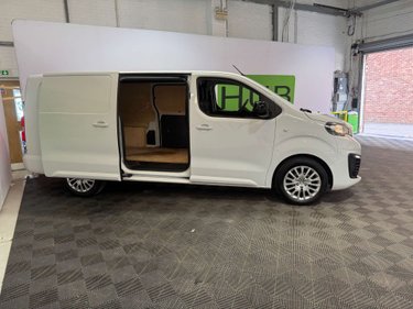 Peugeot Expert 1.5 Expert Asphalt Premium + L2 BlueHDi 4