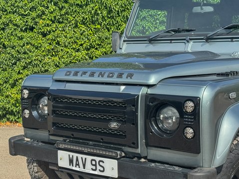 Land Rover Defender 2.2 TDCi XS Hard Top SUV 3dr Diesel Manual 4WD SWB Euro 5 (122 ps) 28