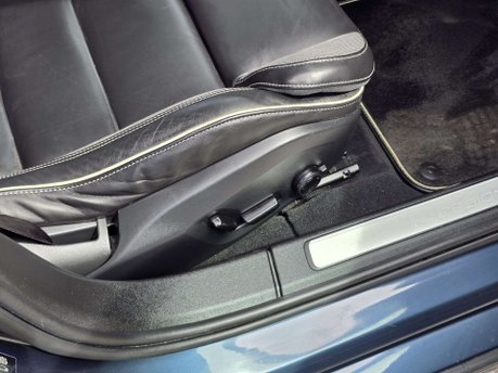 Volvo S60 2.0 T5 R-Design Plus Saloon 4dr Petrol Auto Euro 6 (s/s) (250 ps) 34