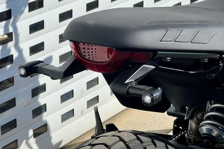 Ducati Scrambler Scrambler Full Throttle 12