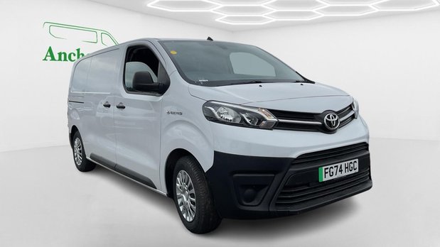 Toyota Proace AUTO MWB L2H1 Low Roof 3100 Air Con Sensors EURO 6 2