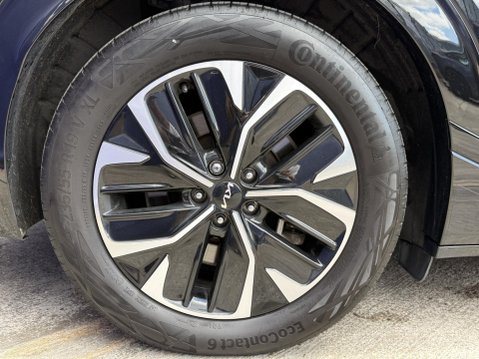 Kia EV6 77.4kWh GT-Line Hatchback 5dr Electric Auto AWD (320 bhp) 18