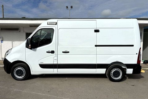 Vauxhall Movano L2H2 130 ps F3500 Mobile Workshop Van - Air Con 7
