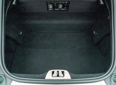 Ferrari 812 Superfast 40