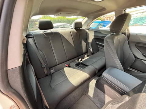 BMW 2 Series 1.5 218i Sport Euro 6 (s/s) 2dr 32