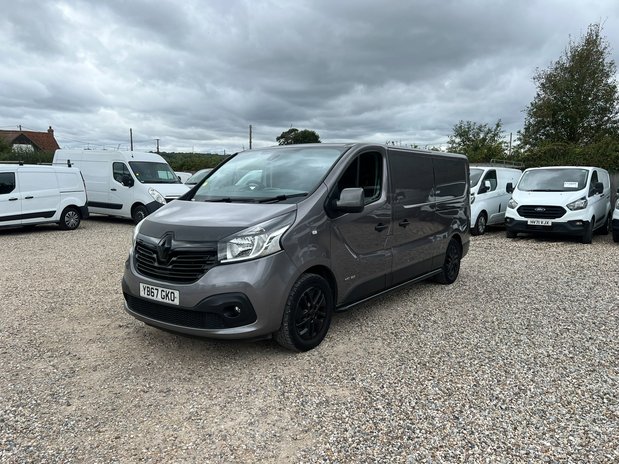 Renault Trafic LWB L2H1 Low Roof Sport LL30 Air Con Alloy Wheels EURO 6 NO VAT 2