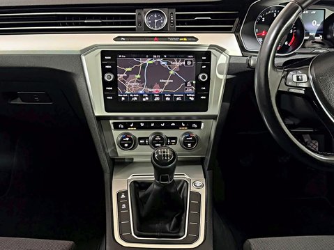 Volkswagen Passat SE BUSINESS TDI BLUEMOTION TECHNOLOGY 14