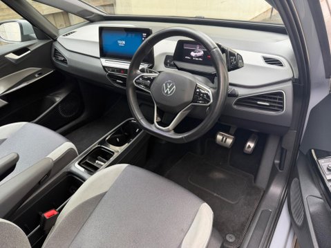 Volkswagen ID.3 Pro Performance 58kWh Family Auto 5dr 2