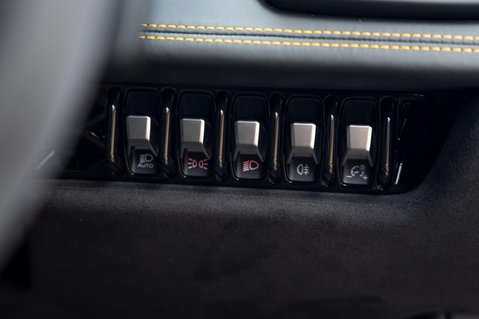 Lamborghini Huracan 35