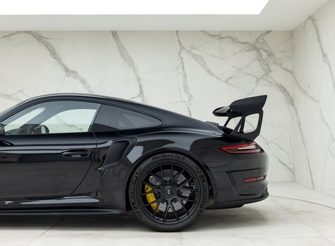 Porsche 911 (991.2) GT3 RS Weissach 33