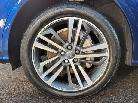 Audi Q5 2.0 TDI 40 S line SUV 5dr Diesel S Tronic quattro Euro 6 (s/s) (190 ps) 7