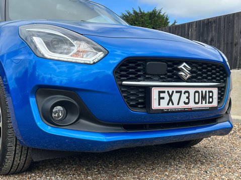 Suzuki Swift SZ5 DUALJET ALLGRIP MHEV 16