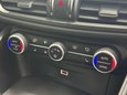 Alfa Romeo Giulia 2.2 TD Speciale Saloon 4dr Diesel Auto Euro 6 (s/s) (180 ps) 45