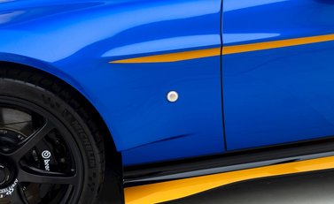 Aston Martin Vantage GT8 25
