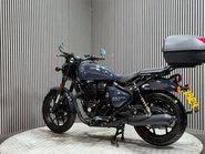 Royal Enfield Shotgun 2025 ONLY 2K GREAT CONDITION MOT 2028 LARGE TOP BOX 5