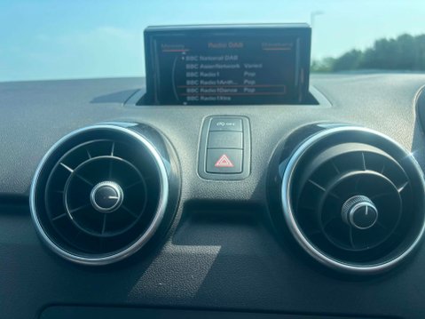 Audi A1 SPORTBACK TFSI SPORT 10