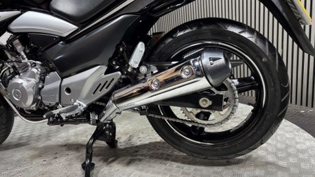Suzuki Inazuma GW 2014 ONLY 6K MOT SEPTEMBER 2027 WARRANTY A2 READY 250CC 20