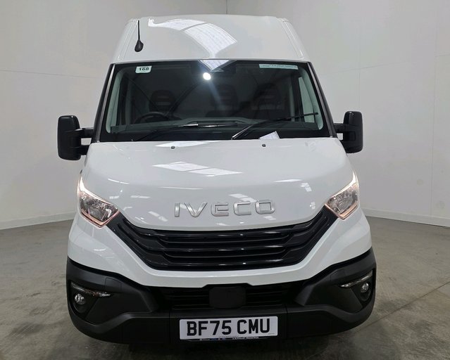Iveco Daily Daily 35S14A8V H2 2.3 Van 3520L WB Hi-Matic
