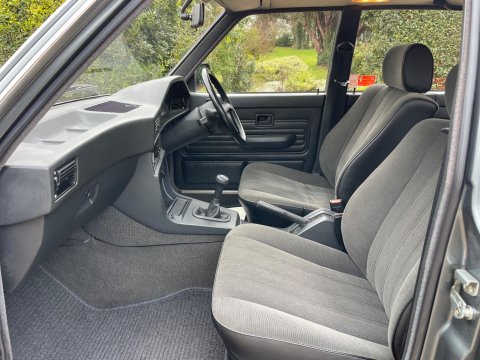 BMW 5 Series E28 518i Saloon 67