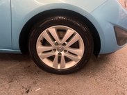 Vauxhall Meriva 1.7 CDTi SE Auto Euro 5 5dr 22