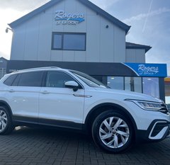 Volkswagen Tiguan Allspace LIFE 1.5 TSI 7 SEATS 1