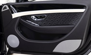 Bentley Continental GT V8 Convertible 22