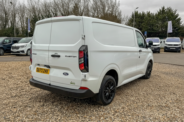 Ford Transit Custom SWB L1H1 Low Roof Trend 280 Air Con Alloys Cam Carplay Sensors EURO 6 6
