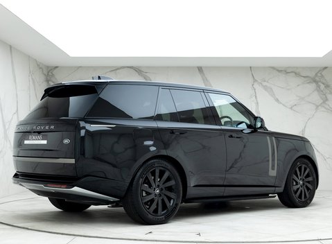 Land Rover Range Rover D300 SE 7