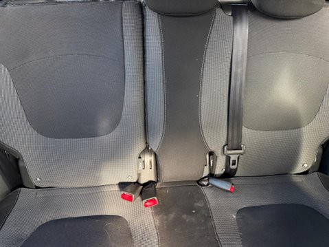 Renault Captur 1.5 dCi ENERGY Dynamique S MediaNav Euro 5 (s/s) 5dr 12