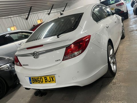 Vauxhall Insignia 2.0 CDTi SRi Euro 5 5dr 18