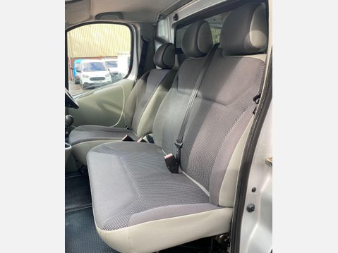 Vauxhall Vivaro 2.0 2700 CDTi Panel Van 4dr Diesel Manual FWD L1 (195 g/km, 89 bhp) 30
