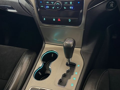 Jeep Grand Cherokee V6 CRD S-LIMITED 15