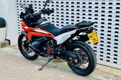 KTM Adventure 890 Adventure 23