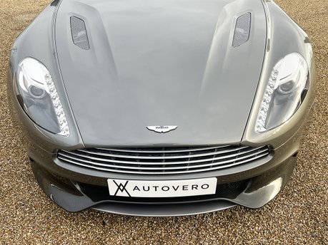 Aston Martin Vanquish V12 34