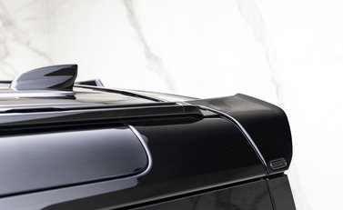 Land Rover Defender 110 SE D250 Urban 27