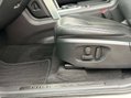 Land Rover Discovery Sport 2.0 Discovery Sport Black HSE TD4 Auto 4WD 5dr 82