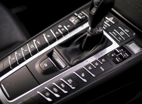 Porsche Macan GTS 16