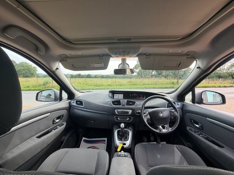 Renault Scenic 1.5 dCi Limited Nav MPV 5dr Diesel Manual Euro 6 (s/s) (110 ps) TWIN SUNROO 19