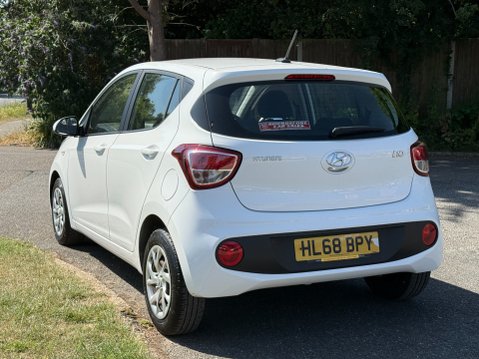 Hyundai i10 SE AUTOMATIC 15