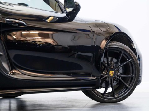 Porsche 718 Cayman 2.0T Coupe GPF 2dr Petrol PDK Euro 6 (s/s) (300 ps) 38