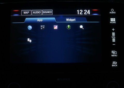 Honda Civic 1.0 Civic SR VTec 5dr 29