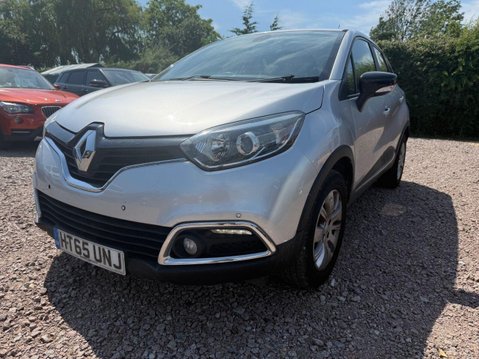 Renault Captur 0.9 TCe ENERGY Expression + SUV 5dr Petrol Manual Euro 6 (s/s) (90 ps) 3