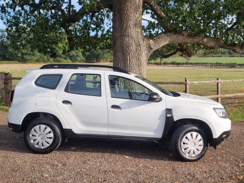Dacia Duster ESSENTIAL TCE 2