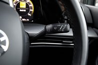 Volkswagen Golf BLACK EDITION TSI 14