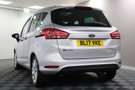 Ford B-Max TITANIUM X NAVIGATOR 29