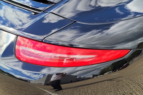 Porsche 911 CARRERA S PDK 15