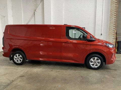 Ford Transit Custom 320 LIMITED L2H1 P/V ECOBLUE 4
